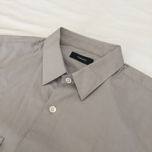 Camisa frontal con botones Theory para hombre Hilm Ripstop L/S en gris claro talla mediana M $195 - Imagen 3 de 11