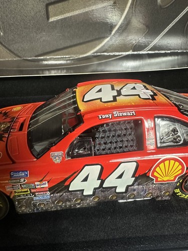 Tony Stewart #44 Small Soldiers 1998 Pontiac Busch Elite - Picture 5 of 10
