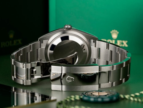 Rolex Datejust 36mm Mint Green 18kt WG & 904L Stainless Steel Oyster 126234 - Picture 6 of 6