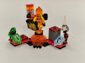 Lego 70339 Nexo Knights Ultimate Flama + 2016 Complete Manual