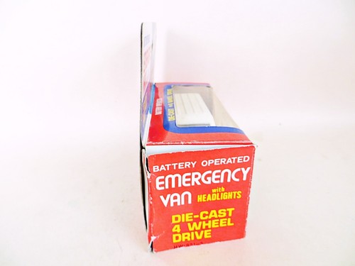 FORD (TRANSIT?) POLICE VAN WITH HEADLIGHTS - 1:40? VINTAGE. MIB/BOXED - Picture 4 of 8