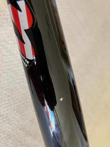 Bate de béisbol Marucci hecho a mano 32” madera negra PRO CUT 28 oz. Logo USA - Imagen 4 de 17