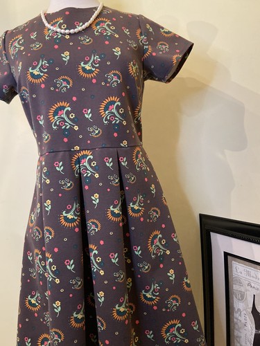 Matilda Jane Dress Size M Floral Brown Maja Ponte Plated BackZipped Pleasant - Picture 2 of 11