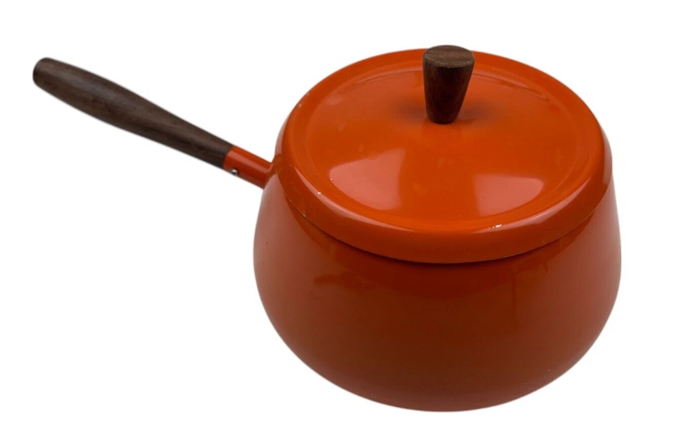 A Shachi MCM Japanese Aluminum Fondue Set Orange with Wood Handle