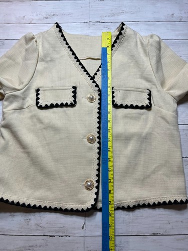 Women 2 Piece Set Beige Solid Short Sleeve V-Neck Button Comfort Casual Pearls S - Picture 6 of 6