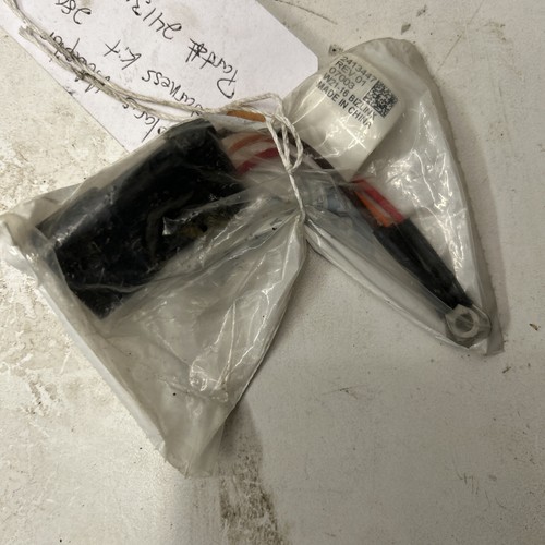 New Polaris 2413447 280M Harness Adaptor General 1000 Genuine OEM - Picture 2 of 5