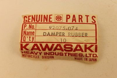キムタダ★ Fits Kawasaki G4TR G5 KE100 KV100 1970-2001 Gas Tank Rubber Damper
