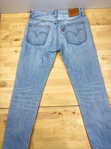 Levis 501 Denim Jeans Womens 24x28 Tall Light Wash Blue Button Fly #6787 - Picture 2 of 12