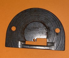  USED 12464-SINGER THROAT PLATE-FOR SEWING MACHINES FREE SHIPPING 