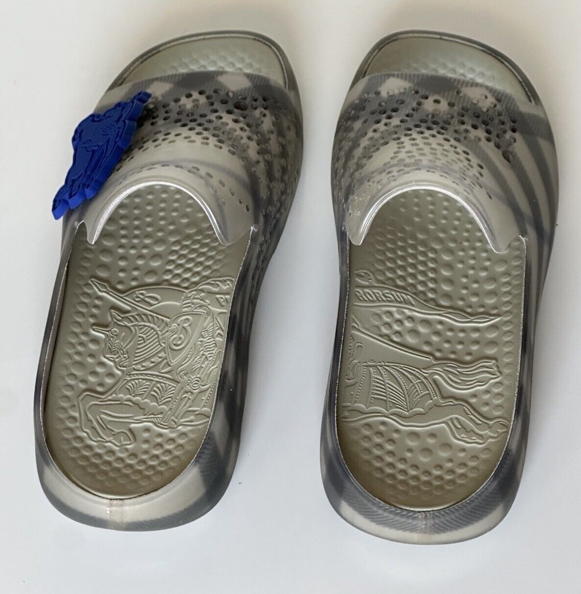 Burberry Mens Stingray Rubber Lichen IP Check Sandals 10 (43  display picture 1