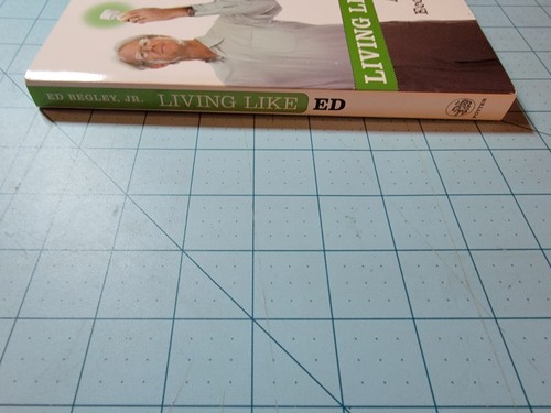 Living Like Ed 2008 Paperback Book By Ed Begley, Jr. - Pre-Owned & Free Shipping - Bild 3 von 12