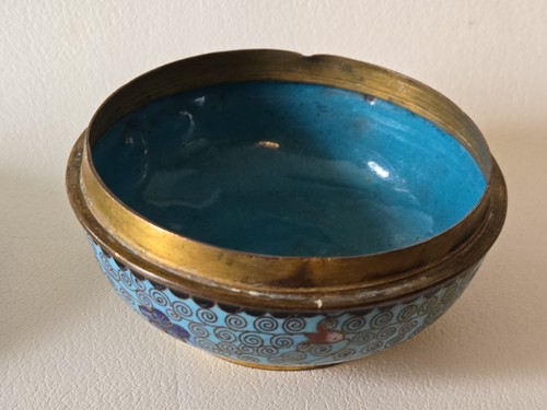 Early 19th Century Cloisonné Seal Paste Box / Vintage Enamel Jewelry Trinket Box - Picture 8 of 11