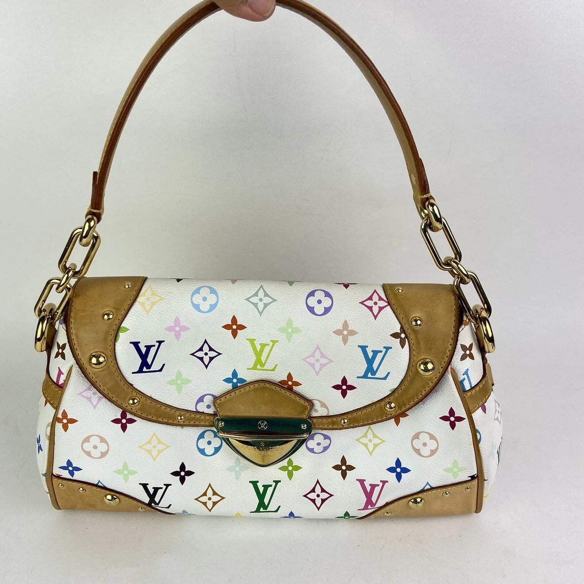 Louis Vuitton Beverly MM Monogram Canvas Shoulder Bag