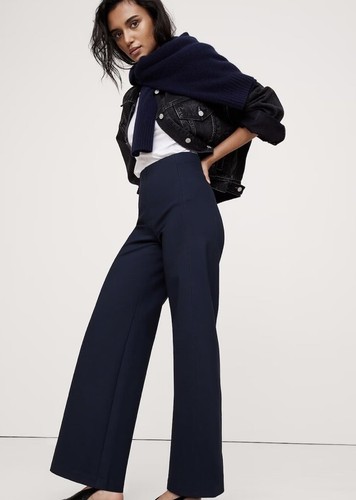 Banana Republic Wide-Leg Everywhere Ponte Cropped Pant Sz M Tall #713496 Navy - Picture 3 of 4