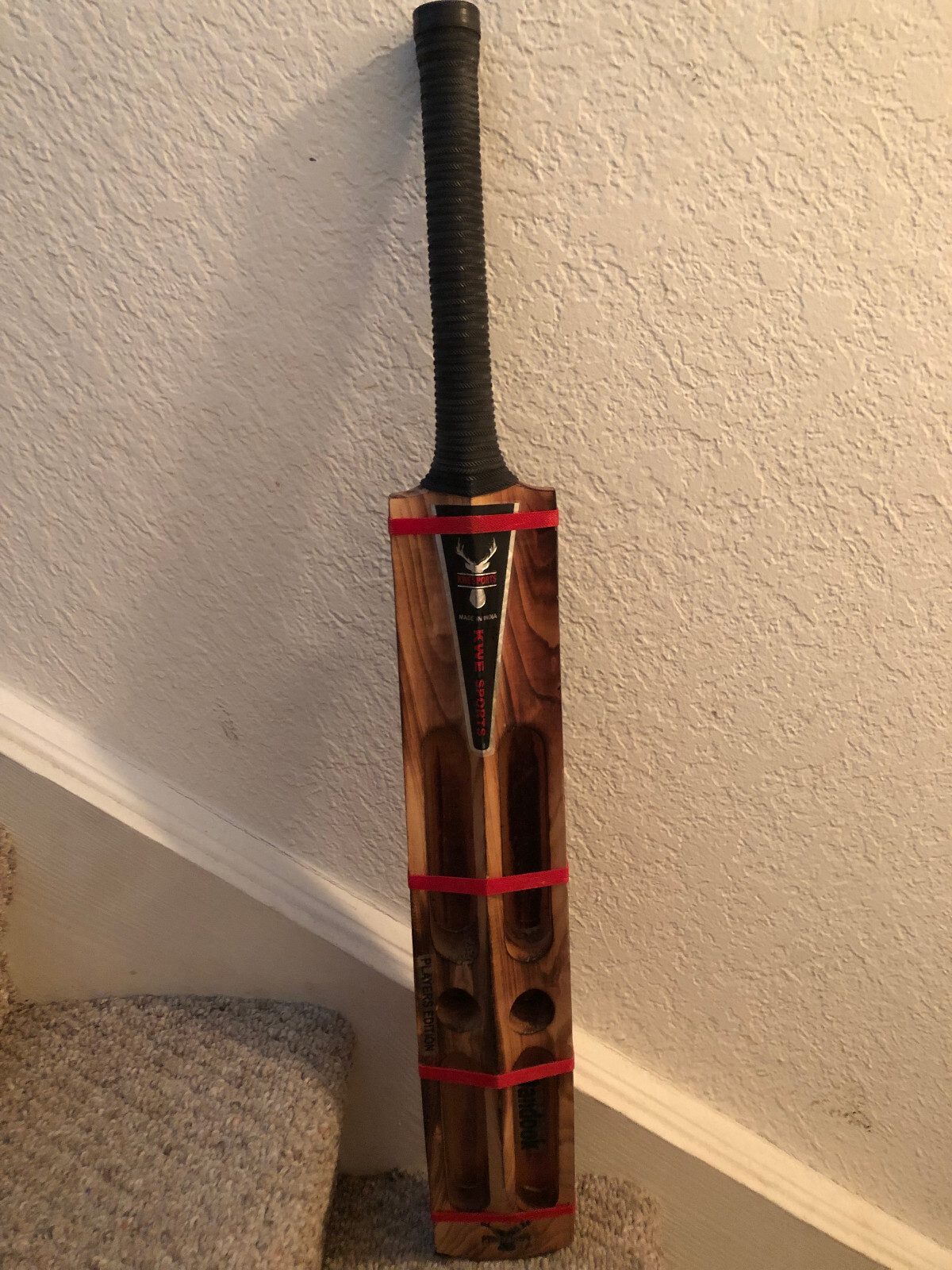 Picture 2 of 6
