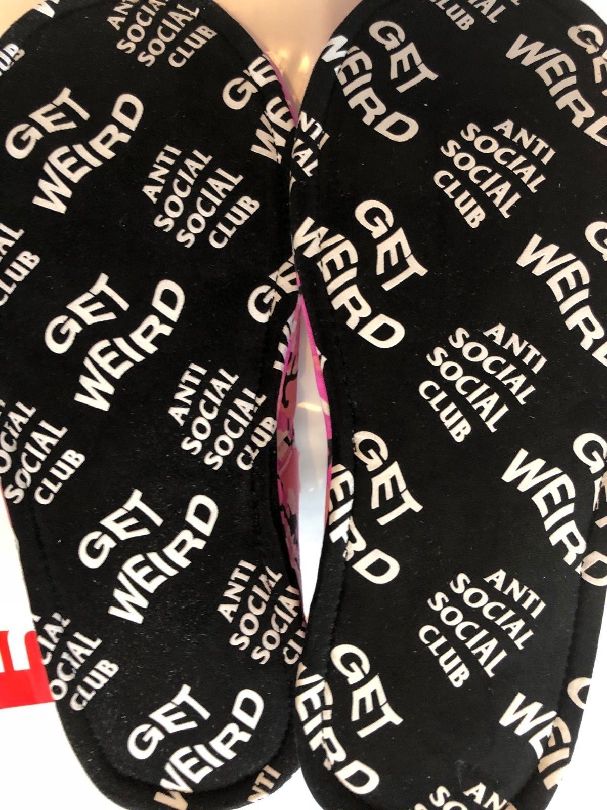 Assc Anti Social Social Club x Social Social Undefeated slipas-Taglia M-IN MANO-RARO 9d9750 Assc Anti Social Social Club x Social Social Undefeated slipas-Taglia M-IN MANO-RARO 9d9750
