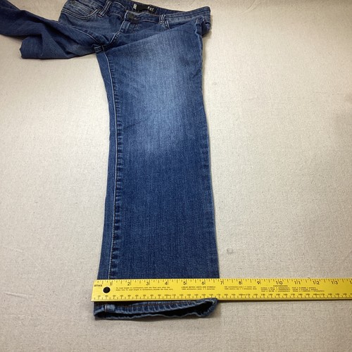Kut from the Kloth Jeans Women's 6 Straight Leg Medium Wash Classic - Picture 11 of 12