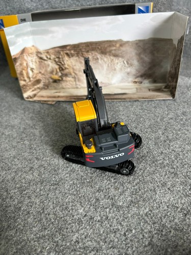Volvo EC140E Excavadoras CM 14 Escala 1:55 new ray Modelo Metal - Imagen 11 de 13