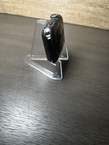 Apple Watch Series 3 (42mm, gwiezdna szarość aluminium, GPS) Ładowanie USB 8GB MTF32LL/A - Zdjęcie 18 z 20