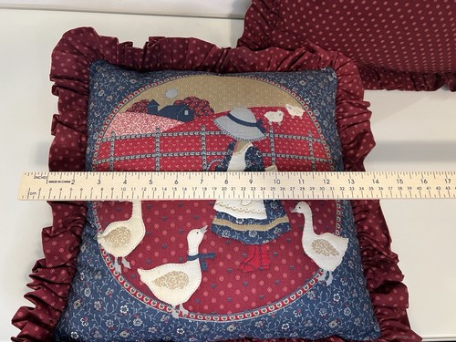 Pillows Decorative Set of 2 Cottagecore Grannycore Farmhouse Girl w/ Ducks Quilt - Picture 12 of 15