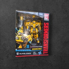 Transformers BumbleBee Studio Series #18 Takara Tomy NEW Sealed 2017 Hasbro