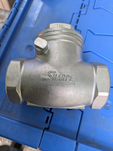 Sharpe  1-1/2" Threaded 316 Stainless Steel 200 WOG Swing Check Valve New - Picture 1 of 8