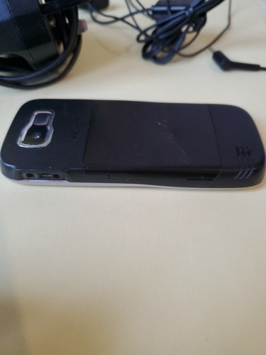 Nokia 2630 - Black (Unlocked) Mobile Phone - Picture 6 of 11