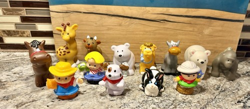 Fisher-Price Little People Mixed Lot Of 13 Animals, Zoo Keeper, Farmer