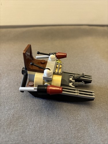 LEGO Monster Fighters: The Swamp Creature (9461). Preowned, Complete. - Picture 10 of 12