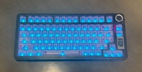 CUSTOM Wireless Mechanical Keyboard – Clear Purple Keycaps - Picture 2 of 2