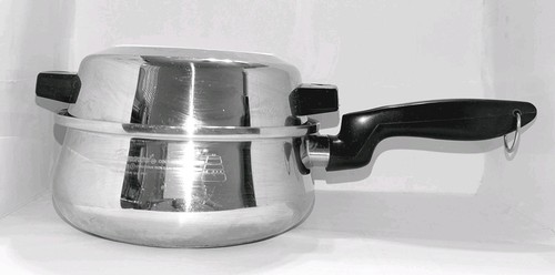 Vtg Permanent MC2000 Multi-Core Sauce Pan 8" Pot & Lid 5 Ply Stainless Steel A+! - Picture 2 of 17