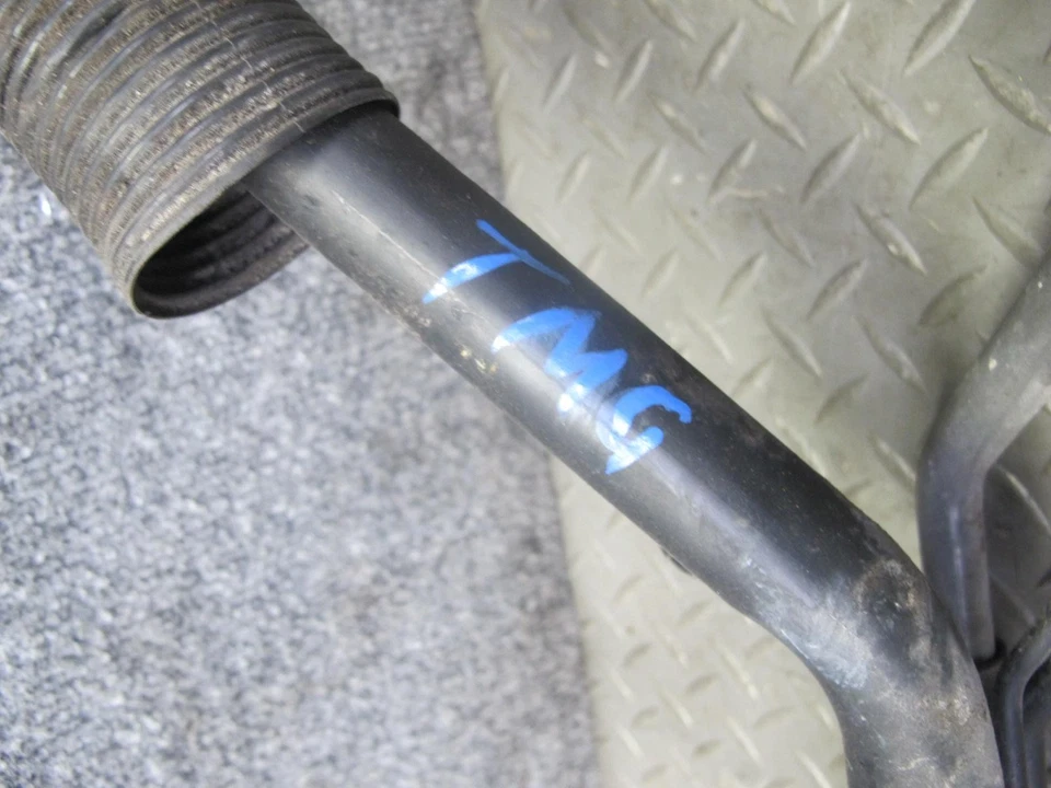 00-05 TOYOTA MR2 SPYDER ZZW30L ТОПЛИВНЫЙ БАК НАПОЛНИТЕЛЬ ГОРЛОВИНЫ ТРУБЫ OEM - Изображение 2 из 4