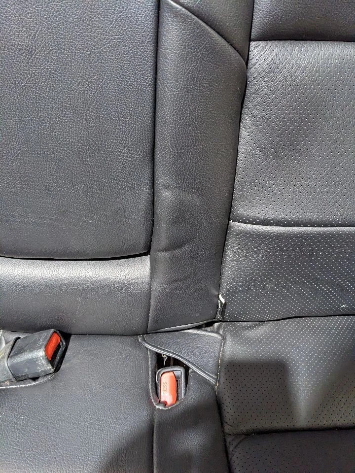 Toyota RAV 4 2018 Limited montaje asiento trasero cuero negro 1165535 Foto 4 de 4