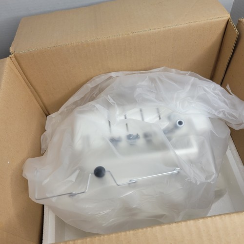 Simplicity Serger Easylock SL-370 Excellent 23 Stitch Functions New Open Box - Picture 5 of 5