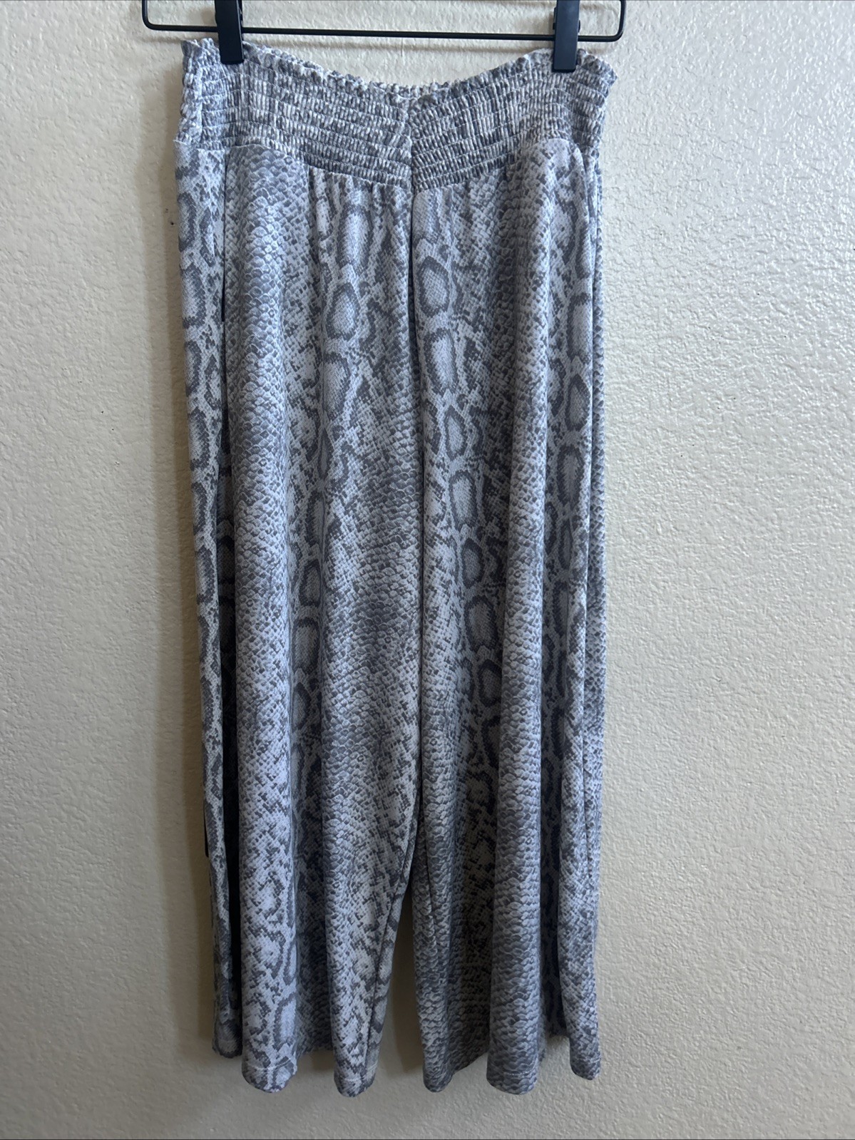 Picture 1 of 5