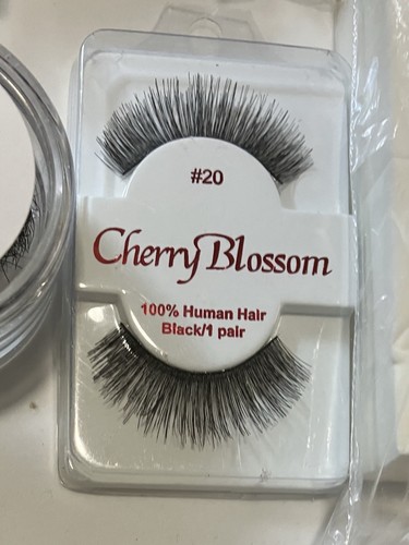 NEW Lot – Mascara Wands, Eyelash Applicators & Makeup Sponges – Beauty Tools - Imagen 5 de 6