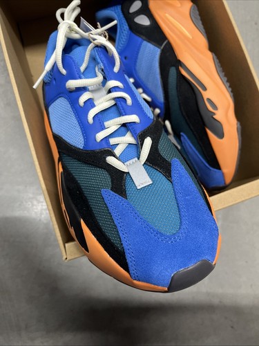 Yeezy Boost 700 Bright Blue U.K. 9.5 NEW - Bild 5 von 7