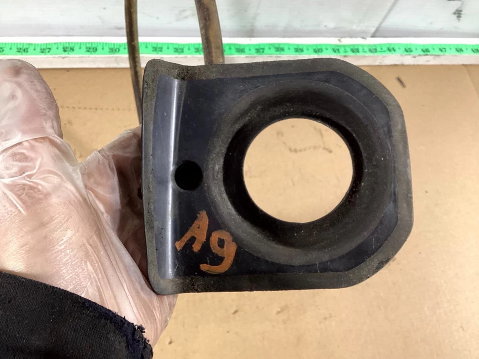 2008 - 2010 Porsche Cayenne Fuel Filler Retainer Hose 7L0201251 OEM. - Image 4 of 4