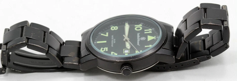 Reloj Smith & Wesson Pilots esfera negra analógico acero inoxidable trasero 39 mm SWW-167 Foto 4 de 4