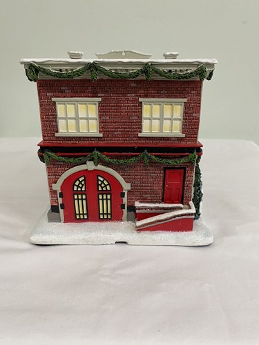 Hawthorne Village Watering Hole from Firefighter's Christmas Village - Picture 3 of 10