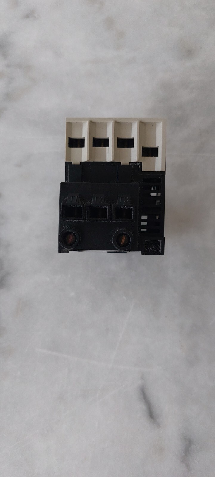 Picture 3 of 4