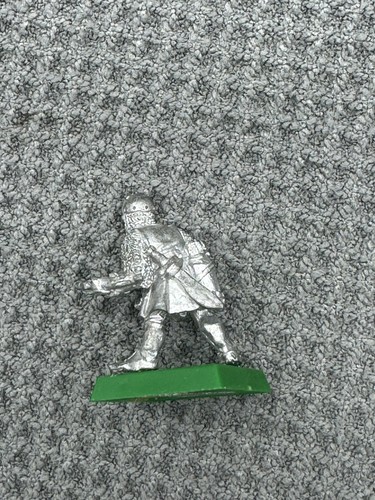 Citadel 1985 Warhammer Fantasy C26 Men-at-arms Bretonnian Crossbowmen Metal WFG - Picture 2 of 6