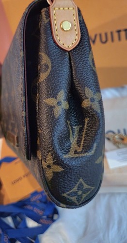 Louis Vuitton Favorite MM Monogram Crossbody Bag Authentic NWT - Picture 12 of 18