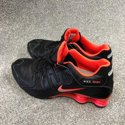 Nike Shox Shoes Men 8.5 Black Crimson 