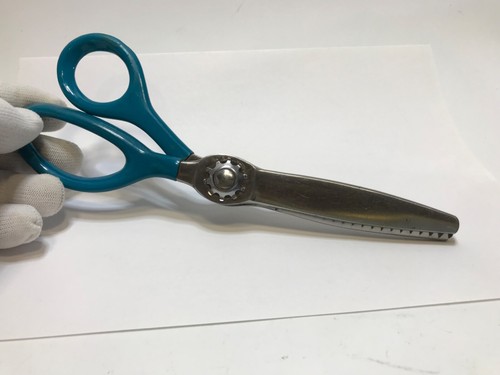 Scissors for Fabric Curly Sewing Serrated USSR Scissors Tailors USSR - Picture 11 of 12