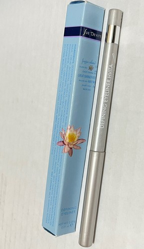 Sue Devitt Defining Eyeliner ~ HVITA ~ .28 oz Water Resistant And Smudge Proof - Picture 5 of 5