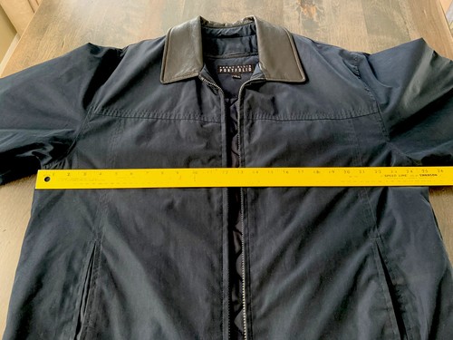 Perry Ellis Portfolio Jacket with Quilted Lining and Leather Collar - Size L - Picture 7 of 10