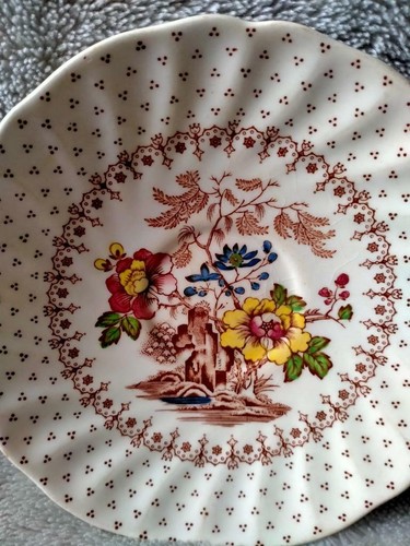 Royal Doulton Saucer ornate decorative Grantham design D5477 - Picture 1 of 3