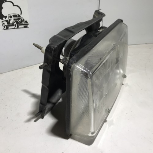 1988 Hyundai Excel Headlight + Bracket LH Driver Side OEM PN 92181-21150 - Picture 3 of 8