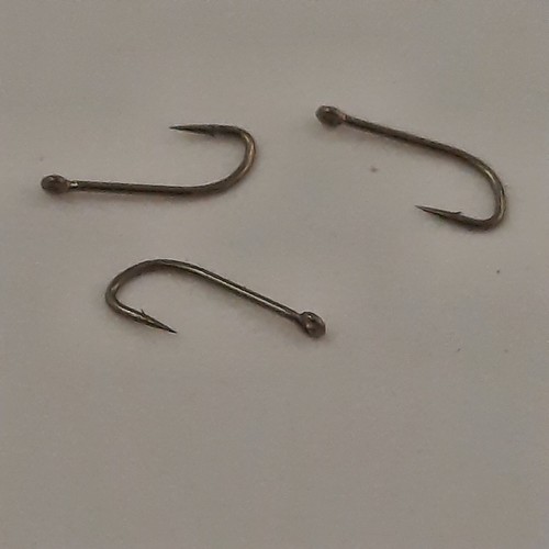 100 ganci DAIICHI taglia 18 #1140 occhio dritto gancio di legatura mosca secco curva Limerick - Foto 2 di 4